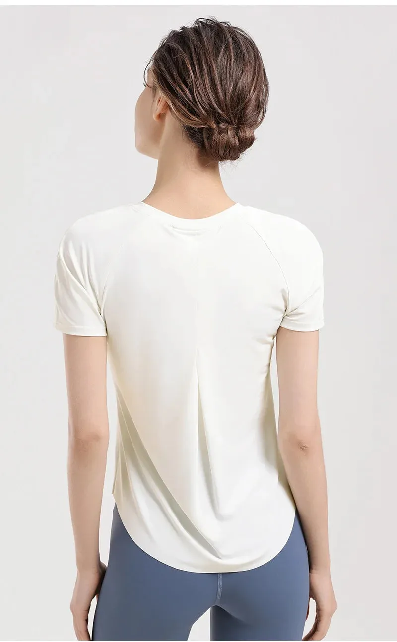 Casual T-shirt  Women Short Sleeve Sports Running Clothes Yoga Fitness Crop Top Loose Gym Workout Shirts Quick Drying Yoga Shirt